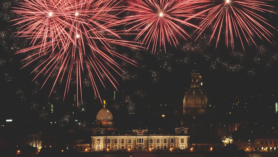 Rotes Feuerwerk