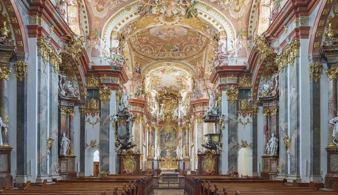 Innenraum der Stiftskirche Wilhering